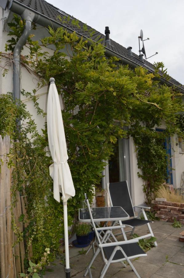 Haus 'Am Emberg' Apartment Cologne Exterior photo